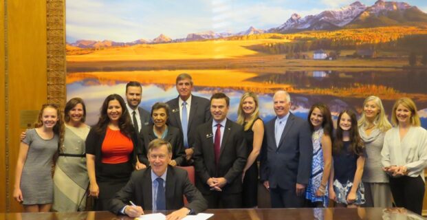 Governor Hickenlooper signs HB16-1404